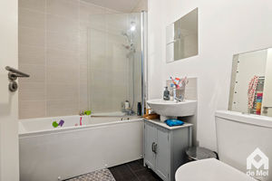 Photo 1- click for photo gallery